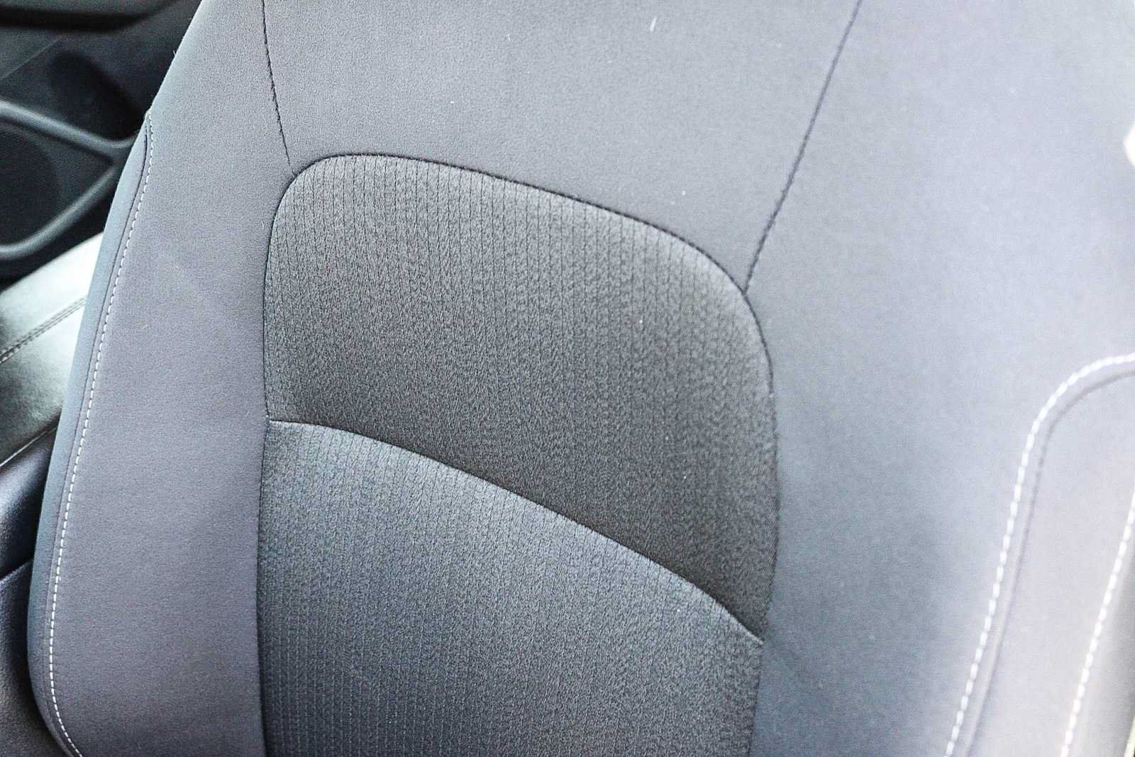 Used 2025 Nissan Altima 2.5 SV FWD image 24