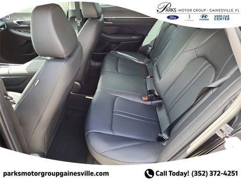 New 2025 Hyundai Sonata Limited image 13