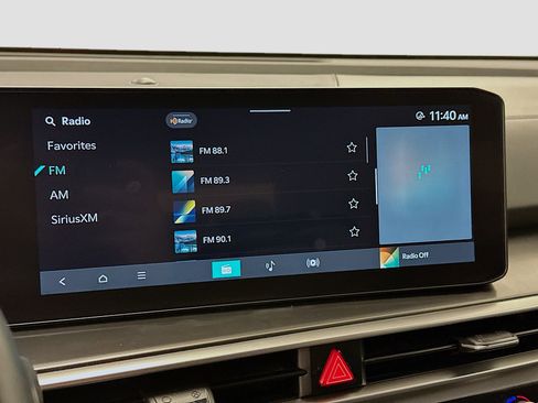 Used 2024 Kia Sorento S image 21