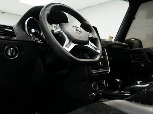 Used 2017 Mercedes-Benz G 550 Squared image 28