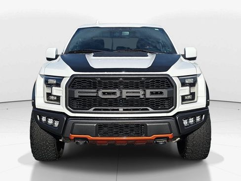 Used 2019 Ford F150 Raptor w/ Equipment Group 802A Luxury AWD/4WD image 9