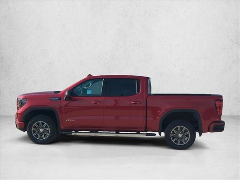 Used 2024 GMC Sierra 1500 AT4 w/ AT4 Preferred Package image 8