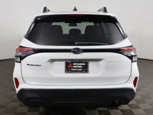 Used 2026 Subaru Forester Premium AWD/4WD image 11