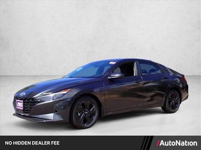 Used 2022 Hyundai Elantra SEL w/ Convenience Package