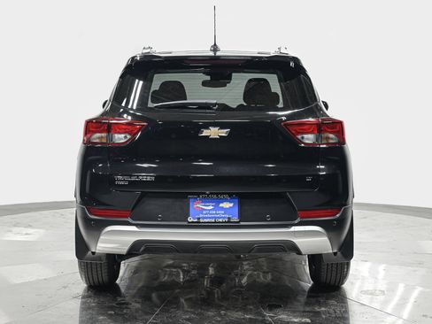 Used 2023 Chevrolet TrailBlazer LT w/ Convenience Package AWD/4WD image 5