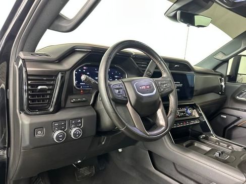 Used 2024 GMC Sierra 2500 AT4 w/ AT4 Premium Plus Package image 13