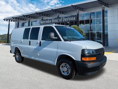 Used 2025 Chevrolet Express 2500 w/ Driver Convenience Package image 2
