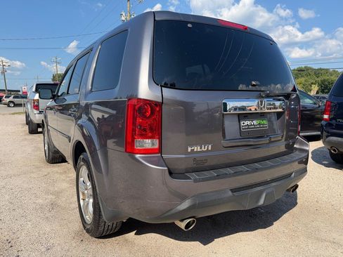 Used 2015 Honda Pilot EX image 3