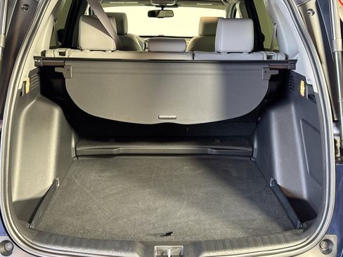 Used 2018 Honda CR-V Touring image 25