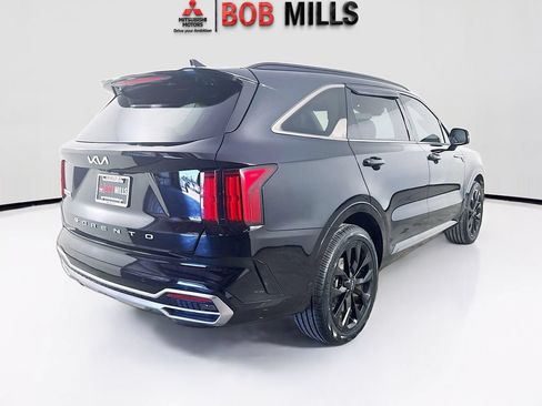 Used 2022 Kia Sorento SX FWD image 7