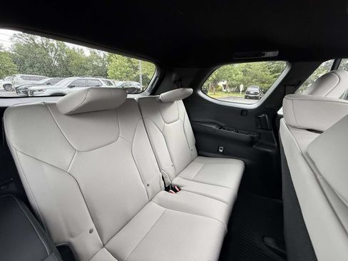 Used 2026 Lexus TX 350 AWD w/ Technology Package image 15