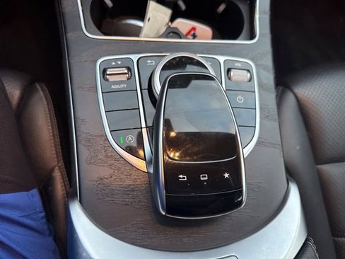 Used 2015 Mercedes-Benz C 300 4MATIC Sedan image 22
