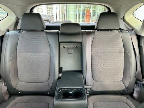Used 2022 Kia Seltos S AWD/4WD image 19