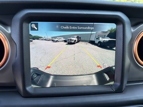 Used 2021 Jeep Gladiator Sport AWD/4WD image 33