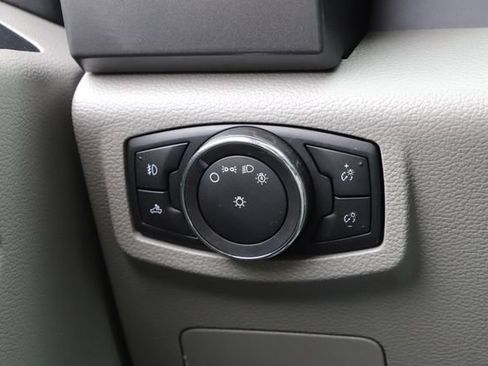 Used 2016 Ford F150 XLT AWD/4WD image 37