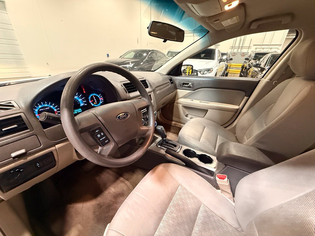 Used 2012 Ford Fusion S FWD image 11