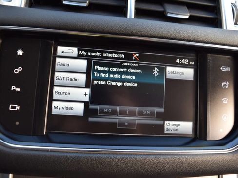 Used 2016 Land Rover Range Rover Sport SE image 65