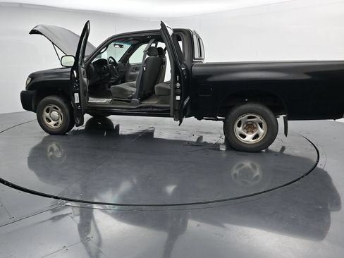 Used 2003 Toyota Tundra SR5 w/ SR5 Extra Value Pkg RWD image 38