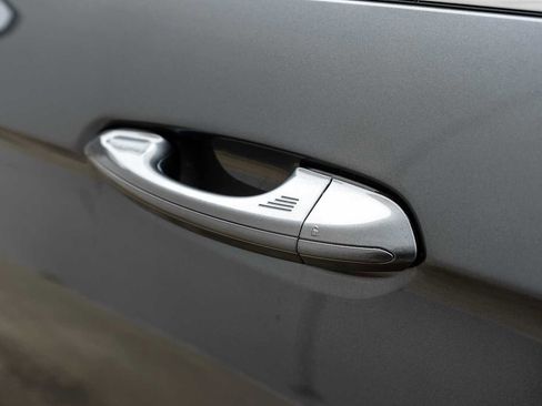 Used 2022 Ford Edge SEL AWD/4WD image 39