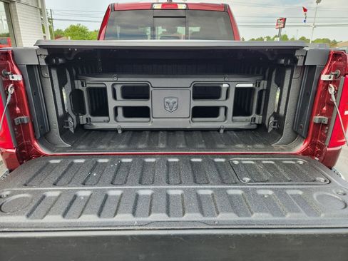 Used 2025 RAM 1500 Limited w/ Trailer Tow Group AWD/4WD image 5