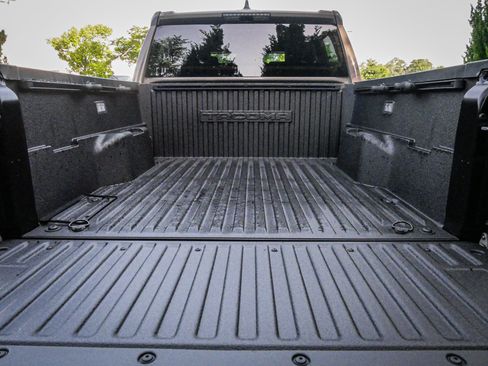 Used 2026 Toyota Tacoma TRD Off-Road AWD/4WD image 30