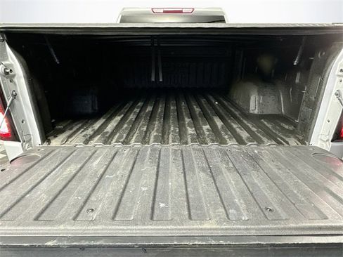 Used 2020 GMC Sierra 1500 Elevation image 30