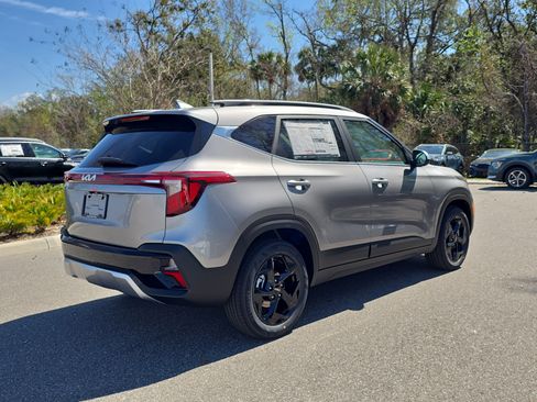 New 2026 Kia Seltos EX image 8