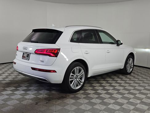 Used 2018 Audi Q5 2.0T Premium Plus w/ Premium Plus Package image 7