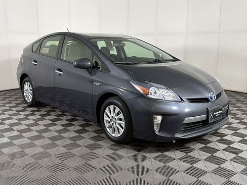 Used 2012 Toyota Prius Prime Plug-In Hybrid FWD image 7