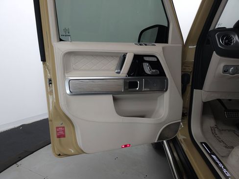 Certified 2025 Mercedes-Benz G 63 AMG 4MATIC image 5