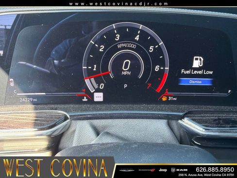 Used 2023 Cadillac Escalade V AWD/4WD image 19