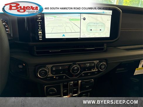 New 2025 Jeep Wrangler Unlimited Rubicon 392 image 21