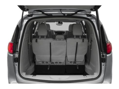 Certified 2019 Chrysler Pacifica Limited w/ Advanced Safetytec Group image 12