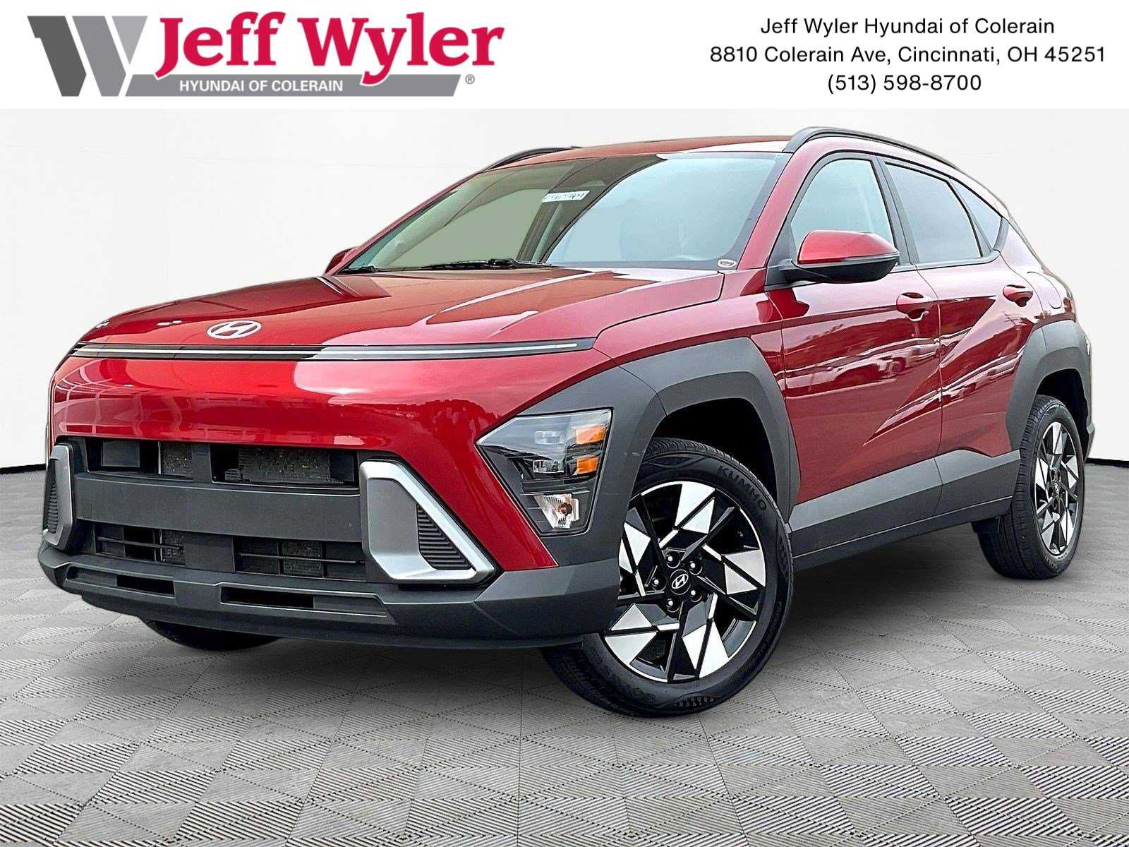 Certified 2025 Hyundai Kona SEL AWD/4WD image 1