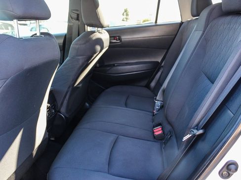 Used 2022 Toyota Corolla Cross LE image 19