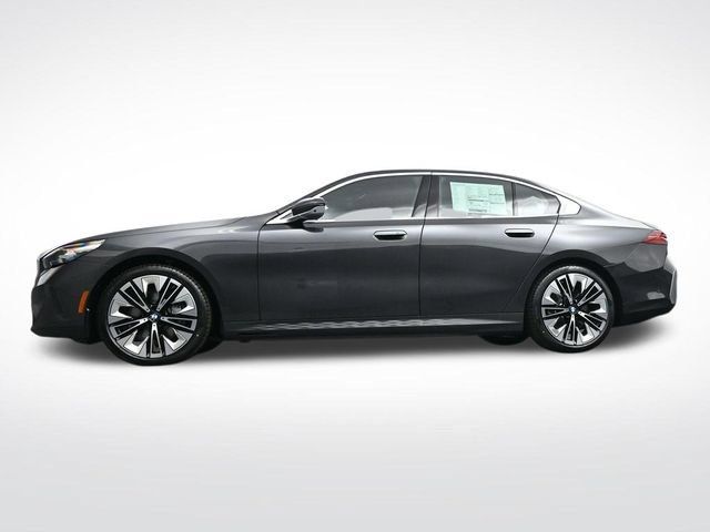 New 2026 BMW i5 eDrive40 AWD/4WD image 37