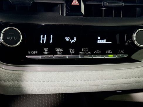 Certified 2023 Toyota Corolla SE image 20