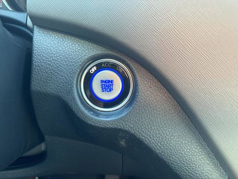 Used 2019 Hyundai Santa Fe XL image 24