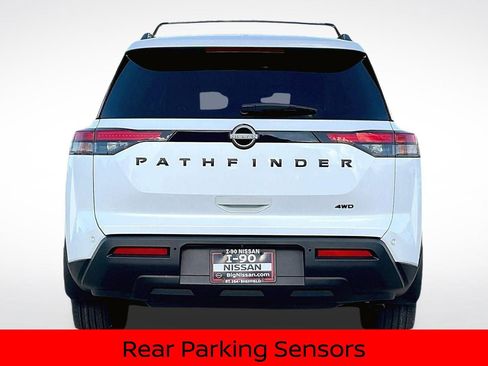 New 2025 Nissan Pathfinder SV w/ Black Appearance Package image 7