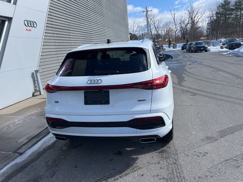 Used 2025 Audi Q5 Premium w/ Convenience Package image 31