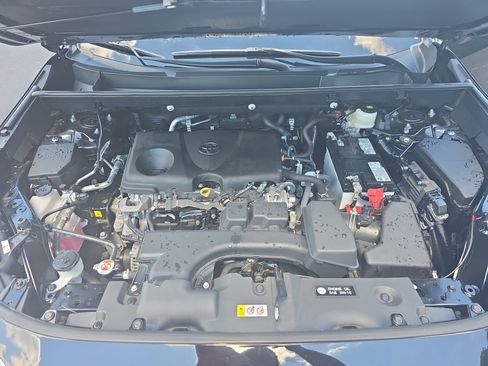 Used 2025 Toyota RAV4 XLE Premium w/ Weather Package FWD image 31