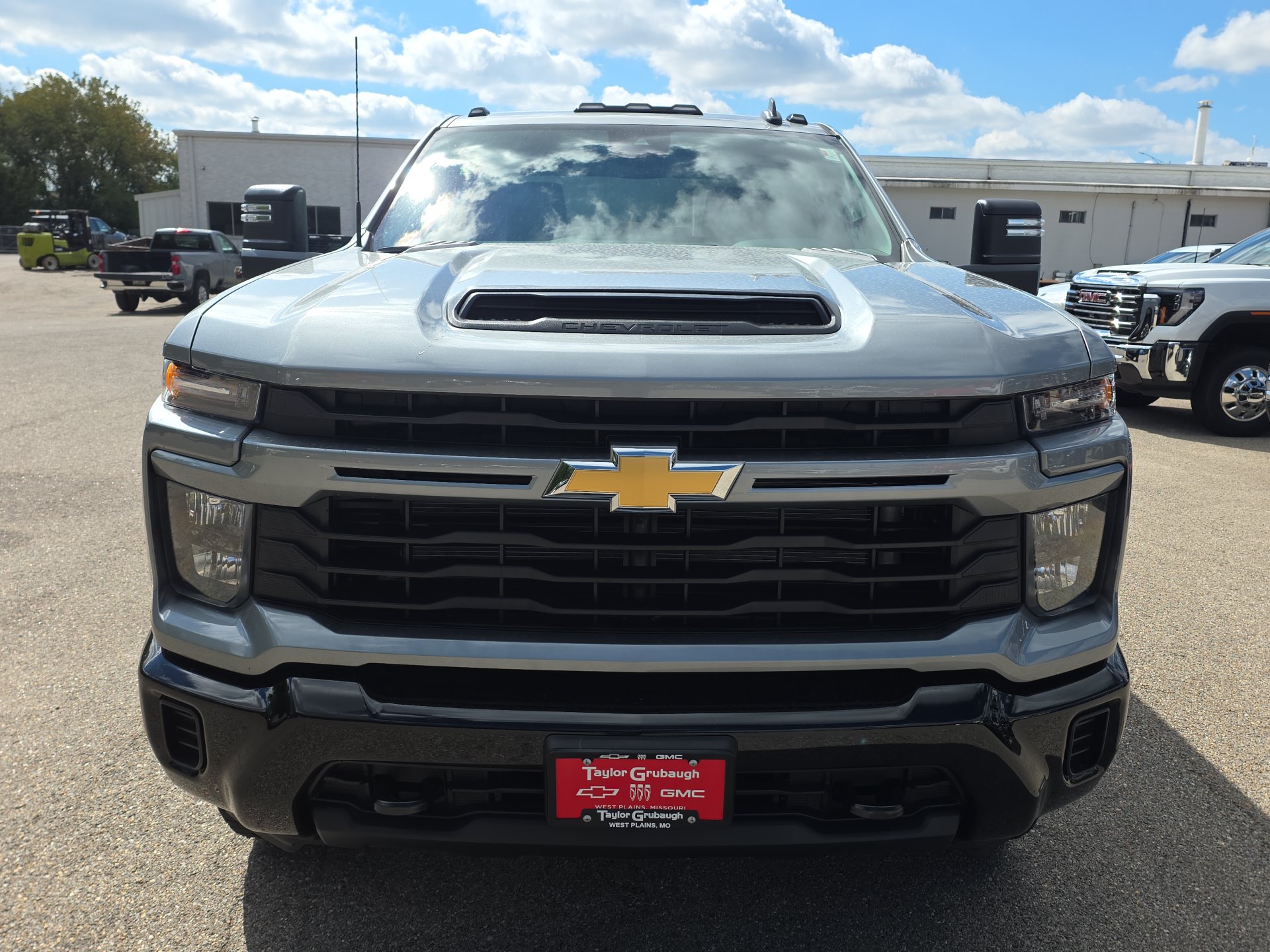New 2026 Chevrolet Silverado 2500 Custom AWD/4WD image 3