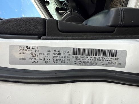 Used 2019 Jeep Grand Cherokee Altitude image 17