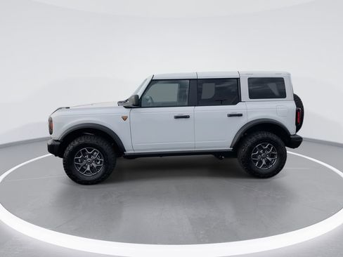 New 2025 Ford Bronco Badlands image 5