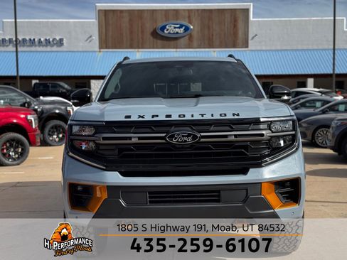 New 2026 Ford Expedition Tremor image 2