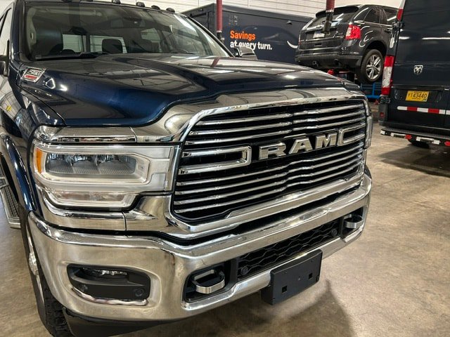 Used 2022 RAM 2500 Laramie AWD/4WD image 2