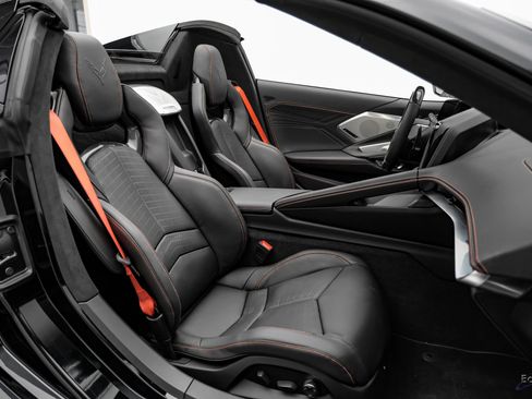 Used 2026 Chevrolet Corvette Z06 RWD image 65