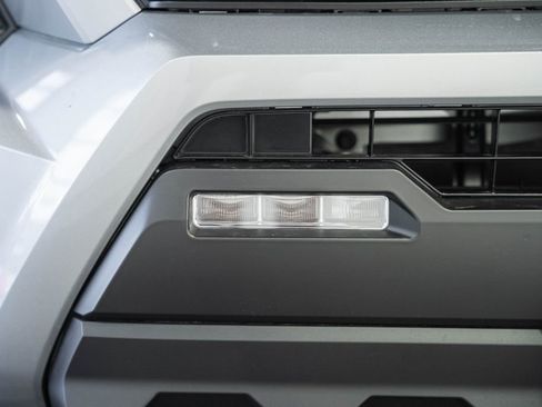 New 2026 Toyota Tacoma SR5 AWD/4WD image 12