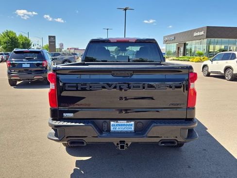 Used 2023 Chevrolet Silverado 1500 RST w/ Redline Edition AWD/4WD image 7
