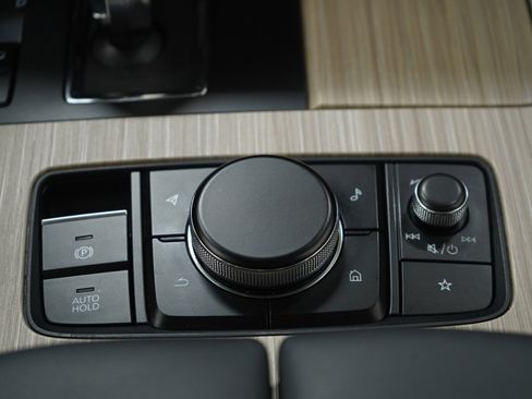 Certified 2024 MAZDA CX-90 Plug-In Hybrid w/ Premium Pkg image 23